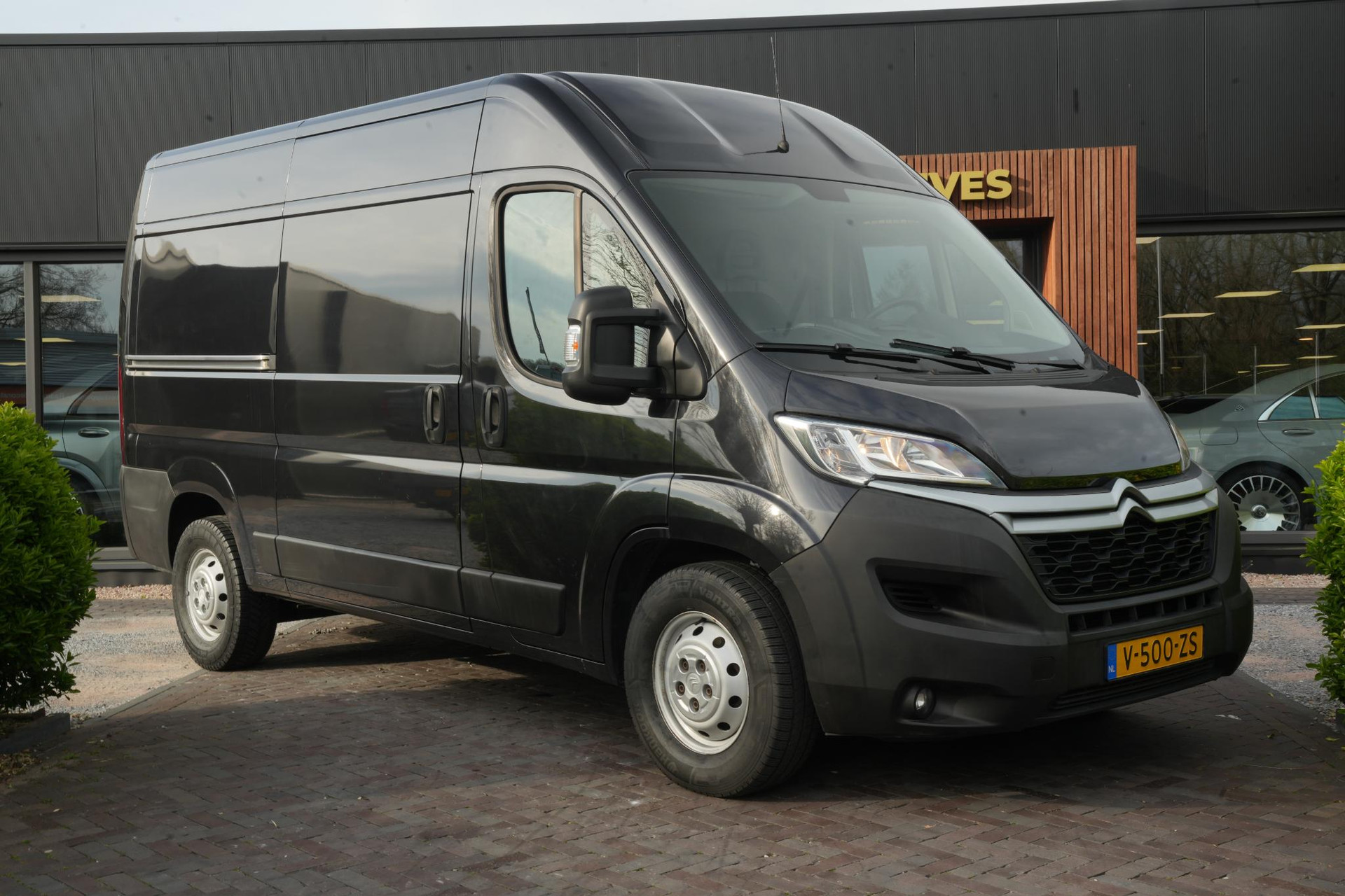 Citroën Jumper 35 2.0 BlueHDi L2H2 Zwaar 2019 Gris graphito 1