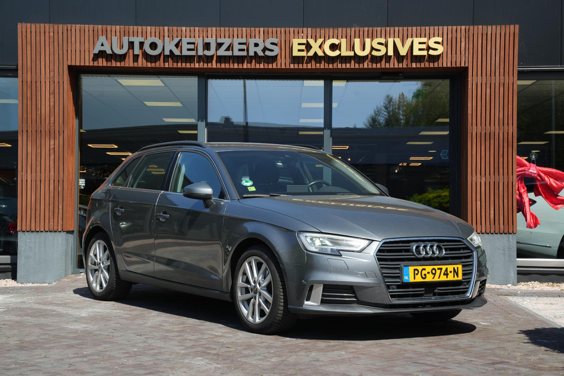 Audi A3 Sportback 1.4 TFSI CoD Design Pro Line Plus 2016 Monsoon grey metallic (0C) 1