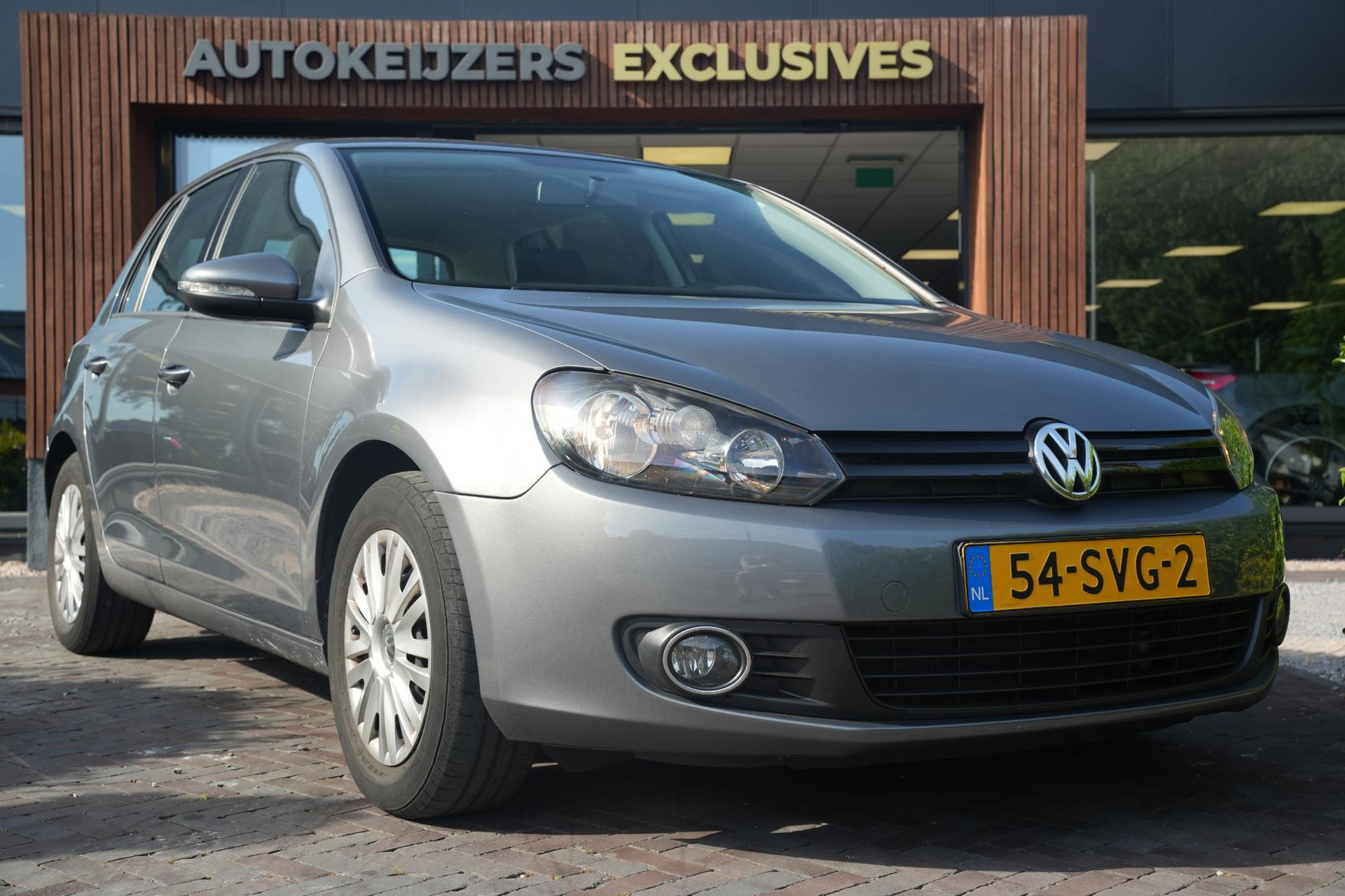 Volkswagen Golf 1.2 TSI Trendline BlueMotion 2011 United grey metallic 1