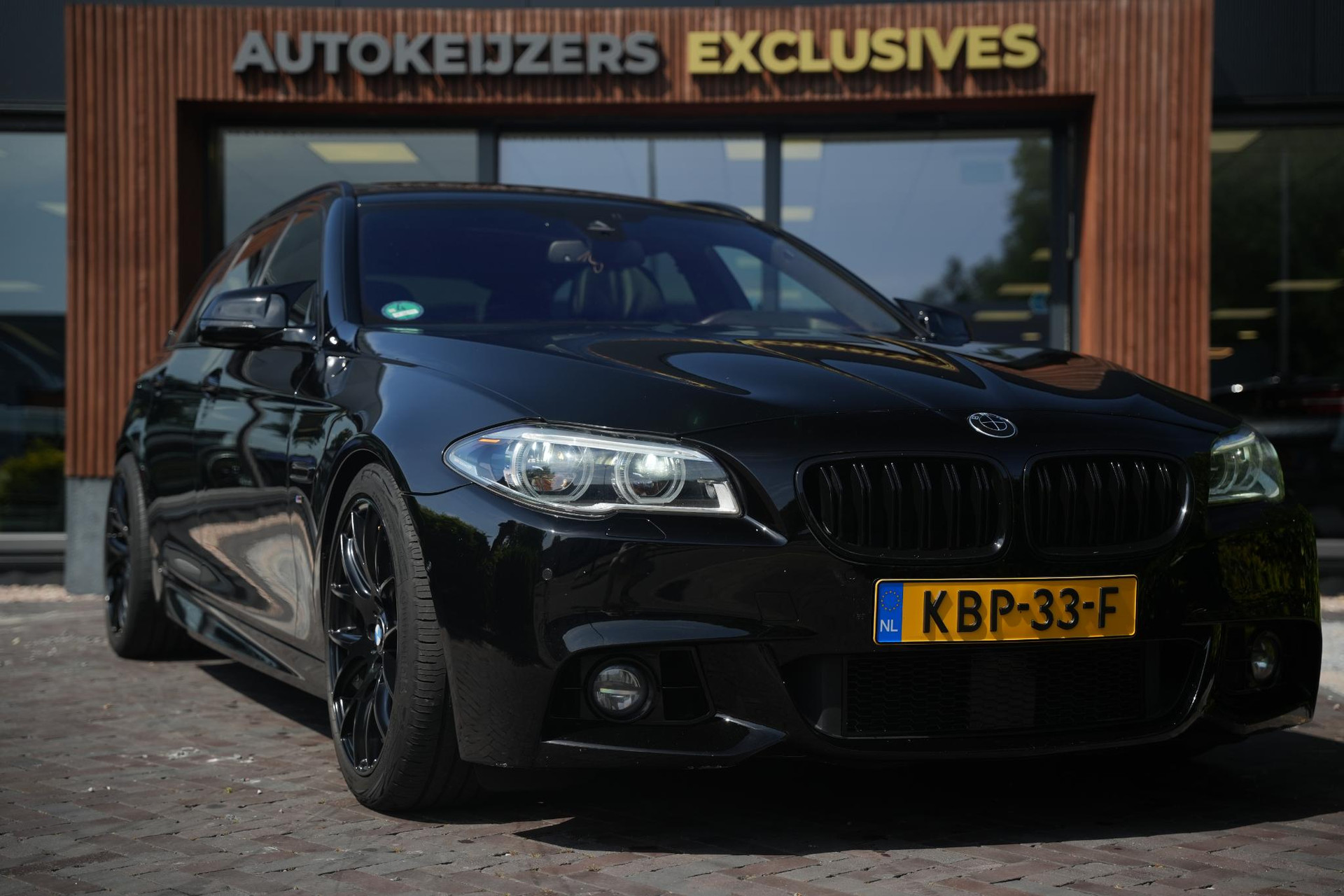 BMW 5 Serie Touring 535xd High Executive 2014  1