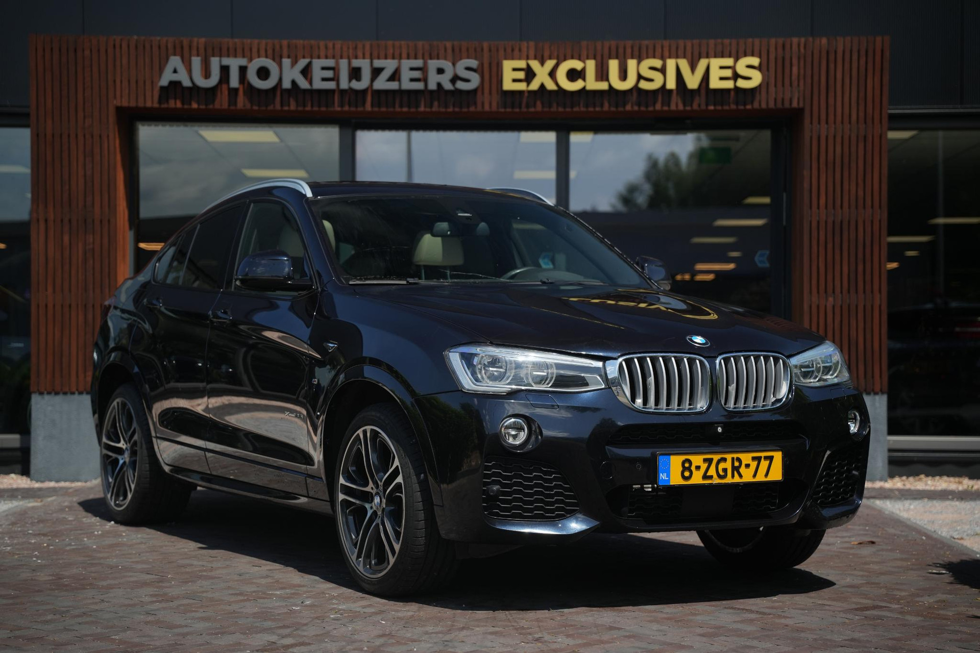 BMW X4 xDrive35i High Executive 2015 Carbonschwarz metallic 1