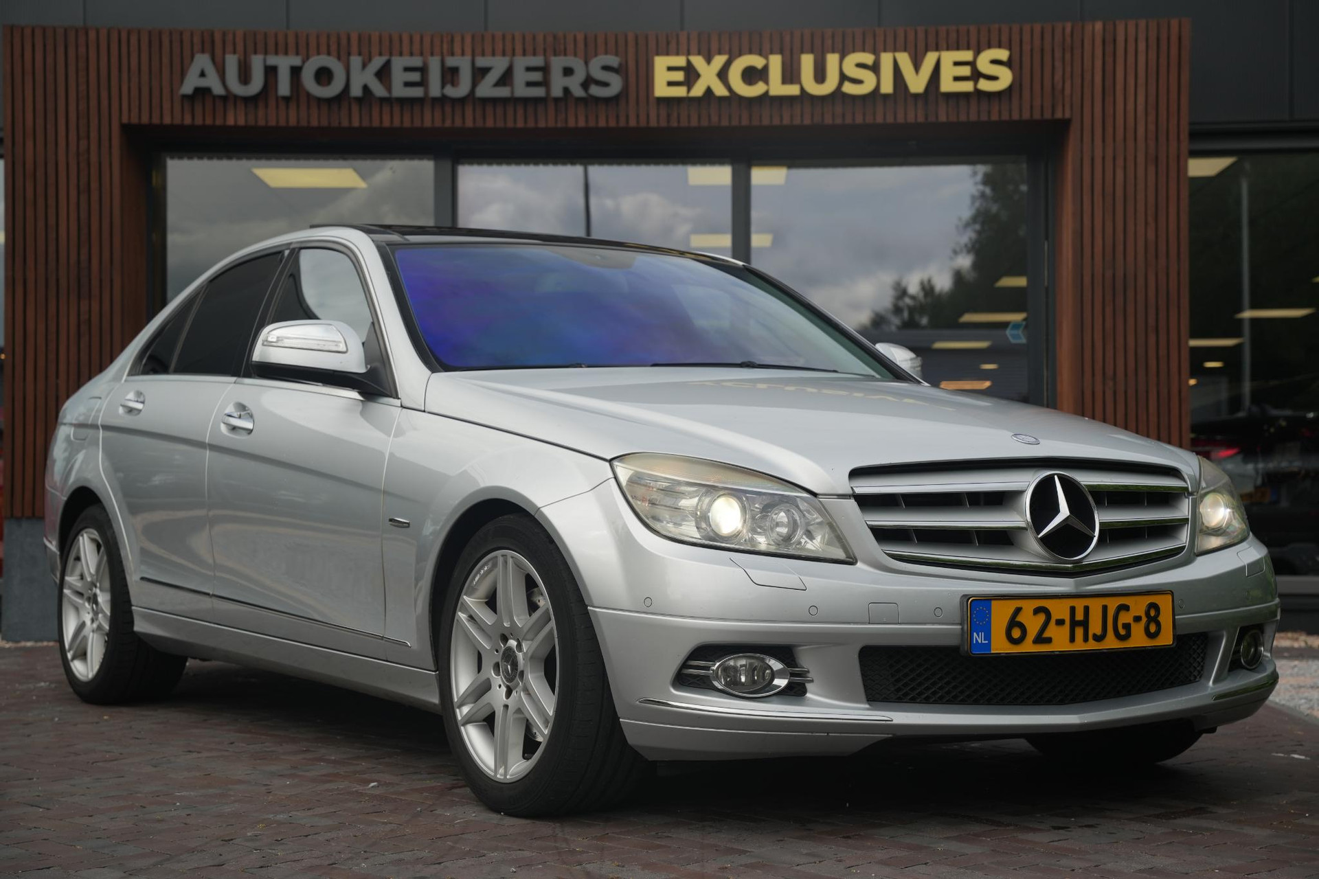 Mercedes-Benz C-Klasse 350 Avantgarde 2009 IRIDIUM SILVER - METALLIC FINISH (775U) 1