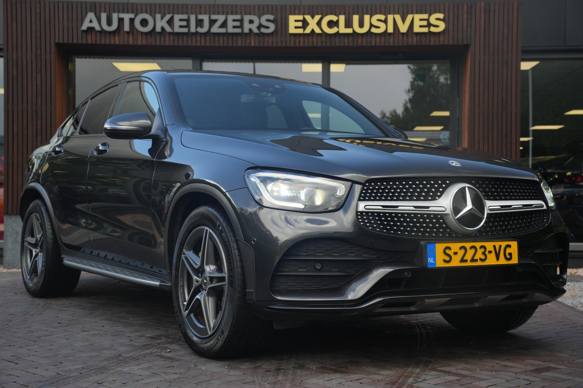 Mercedes-Benz GLC 200 4MATIC Advantage 2020  1