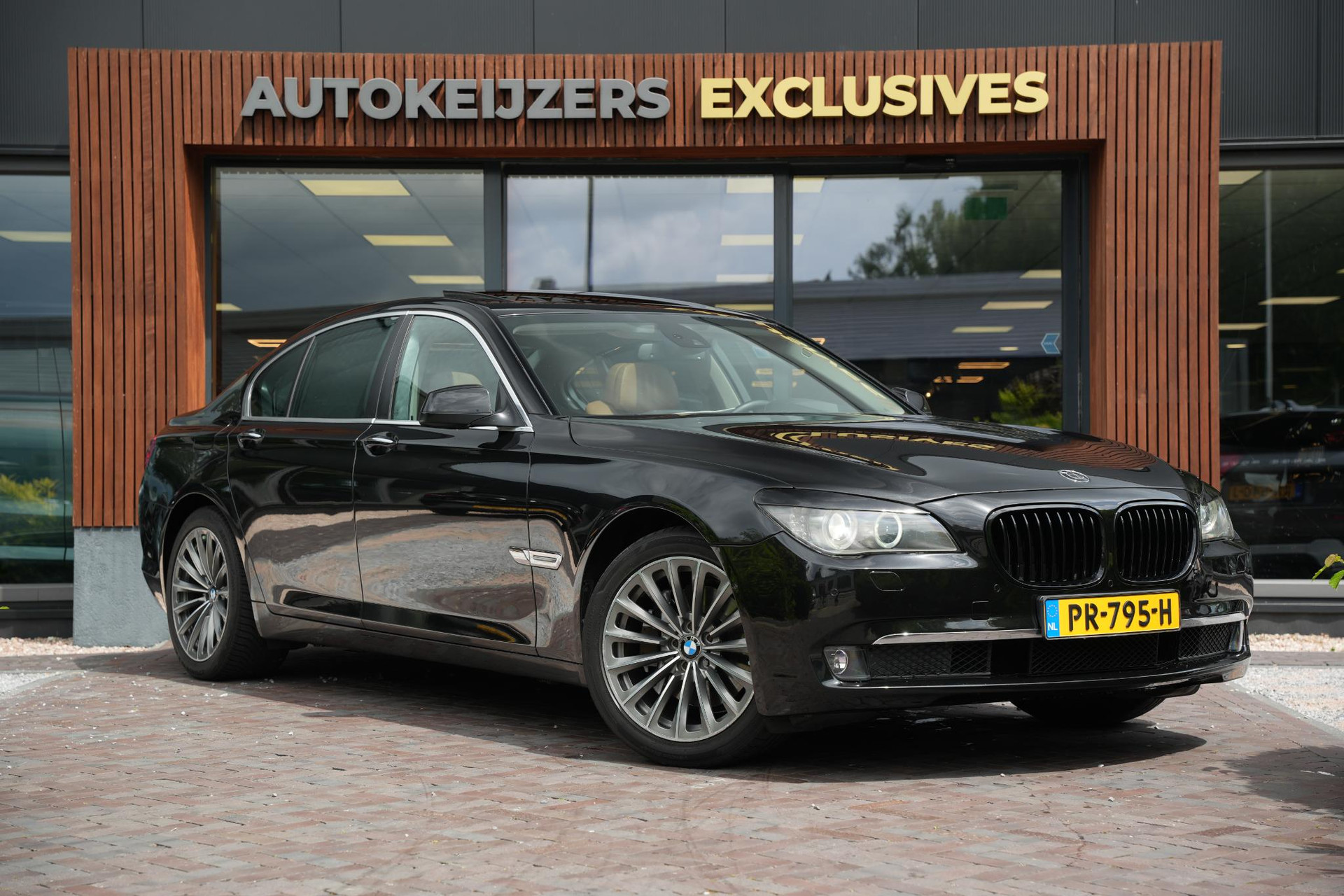 BMW 7 Serie 730d High Executive 2009 BLACK SAPPHIRE METALLIC (475) 1