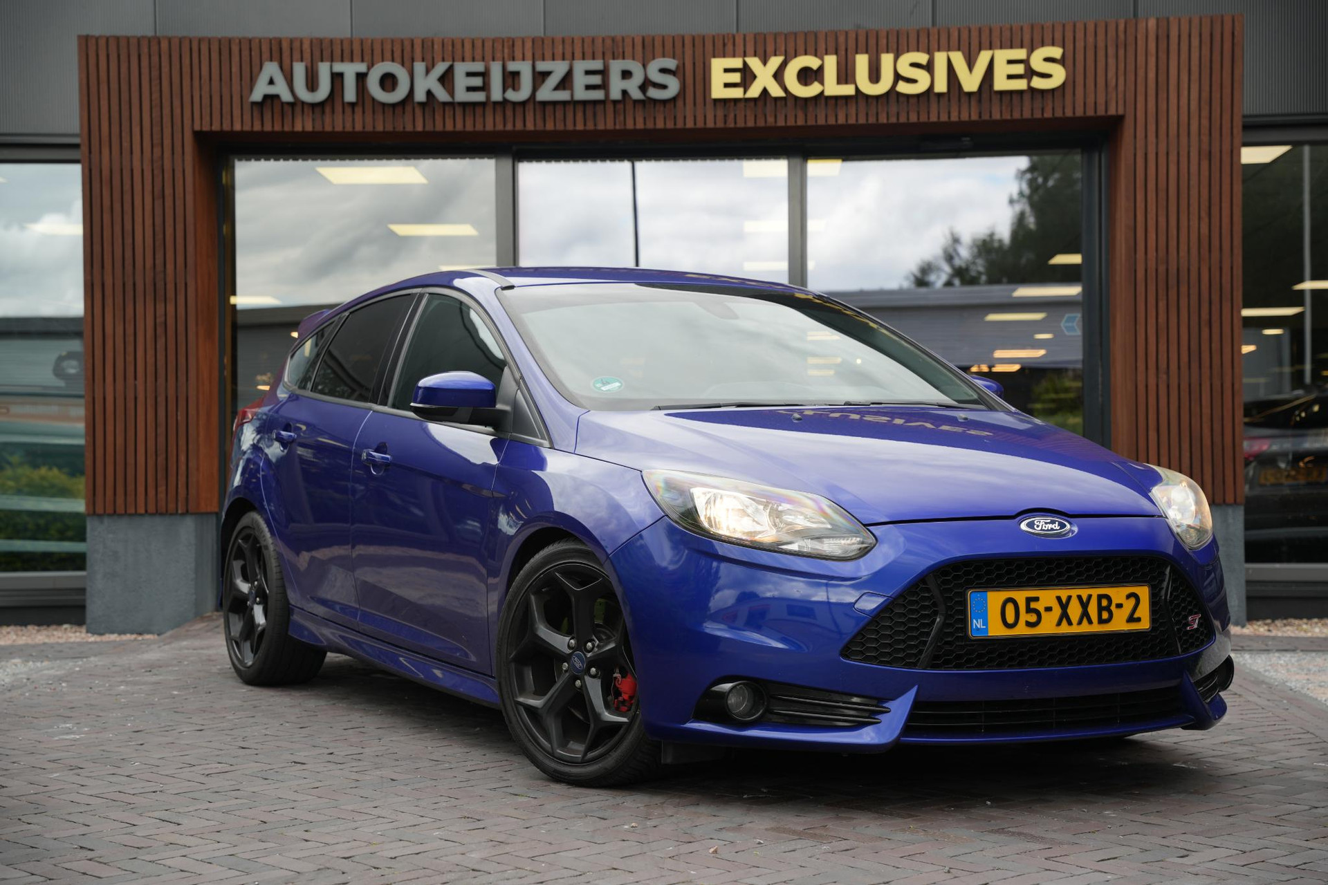 Ford Focus 2.0 EcoBoost ST-2 2012  1