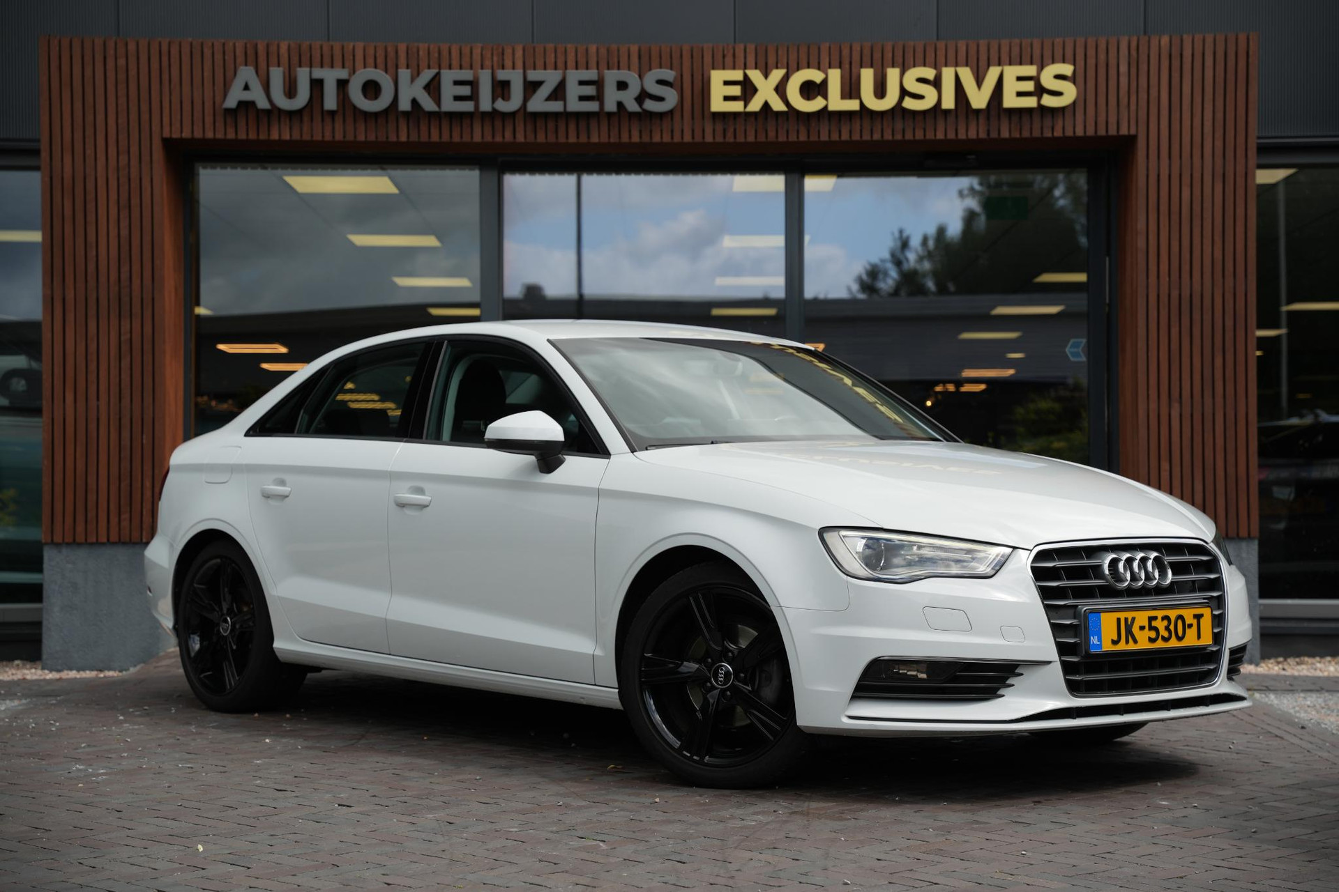 Audi A3 Limousine 1.4 TFSI Ambition Sport Edition 2015 Metallic glacier white (2Y) 1