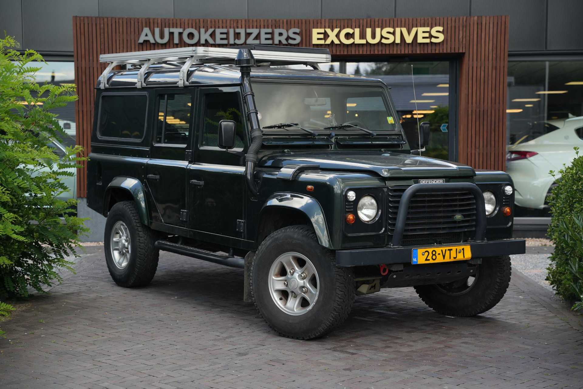 Land Rover Defender 2.5 Td5 SW 110" E 2004 - 1