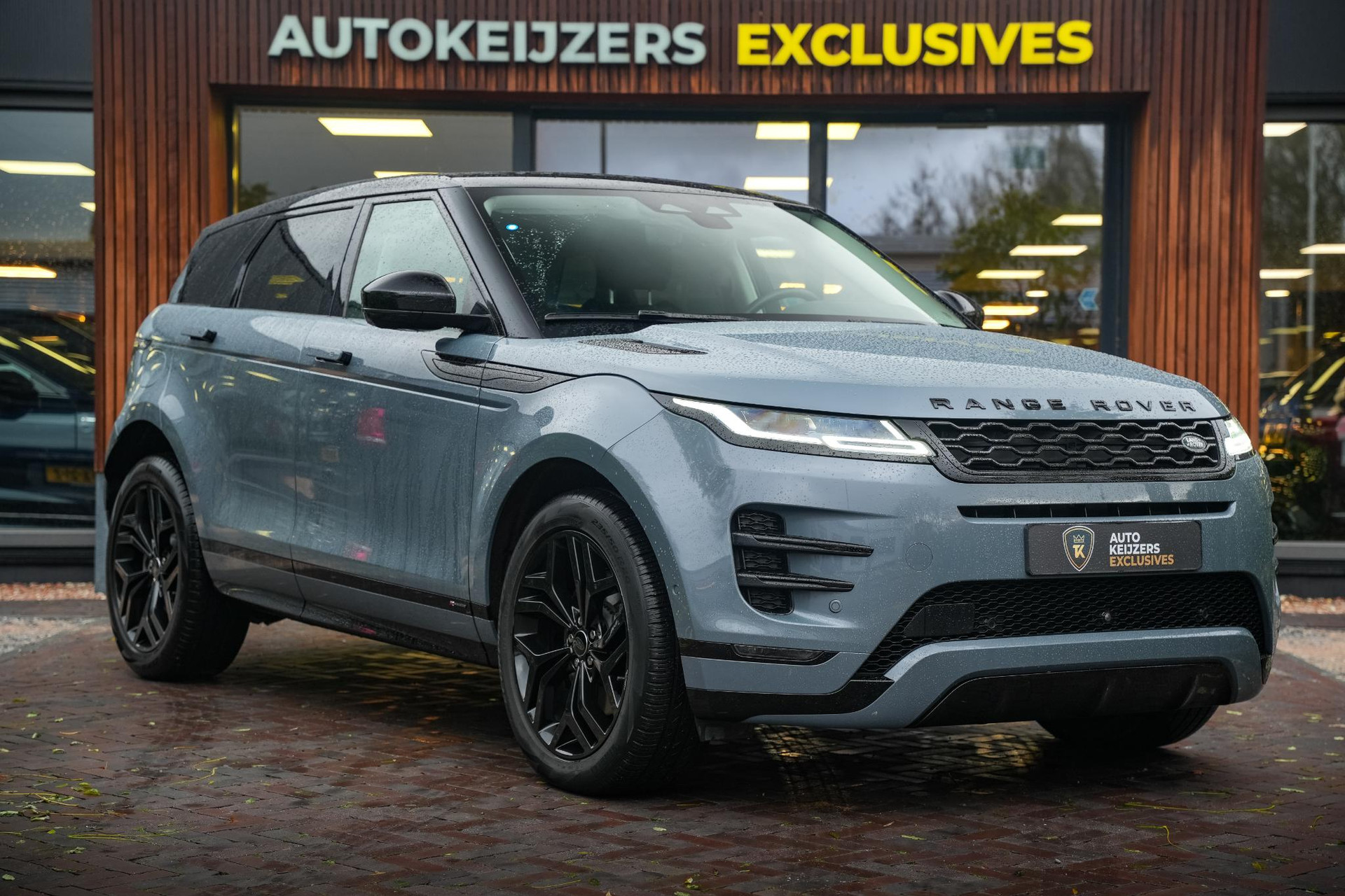Land Rover Range Rover Evoque 2.0 P300 AWD R-Dynamic 2021 Nolita Grey 1