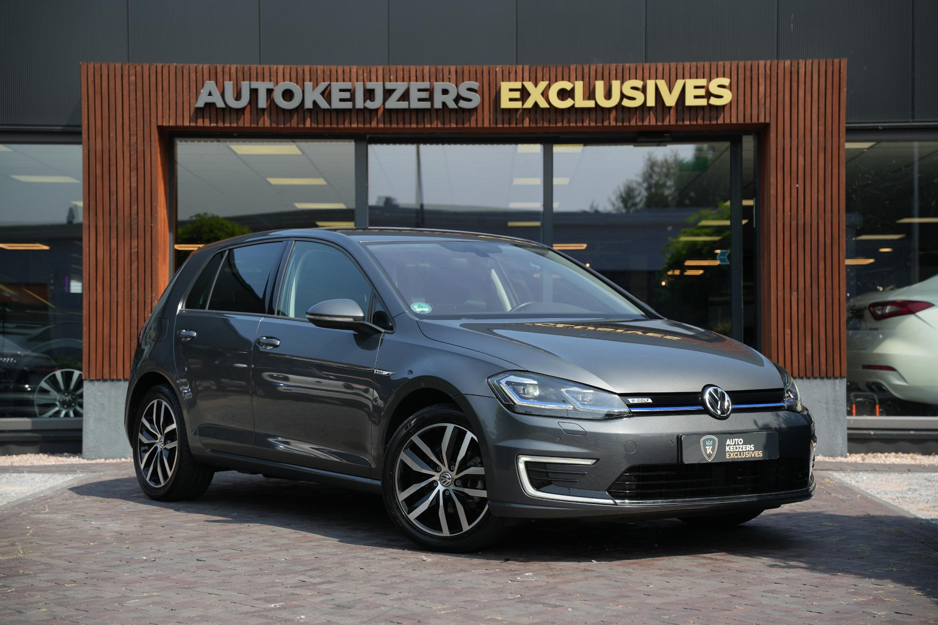 Volkswagen e-Golf E-DITION 2020 Metallic indium grey (X3X3) 1