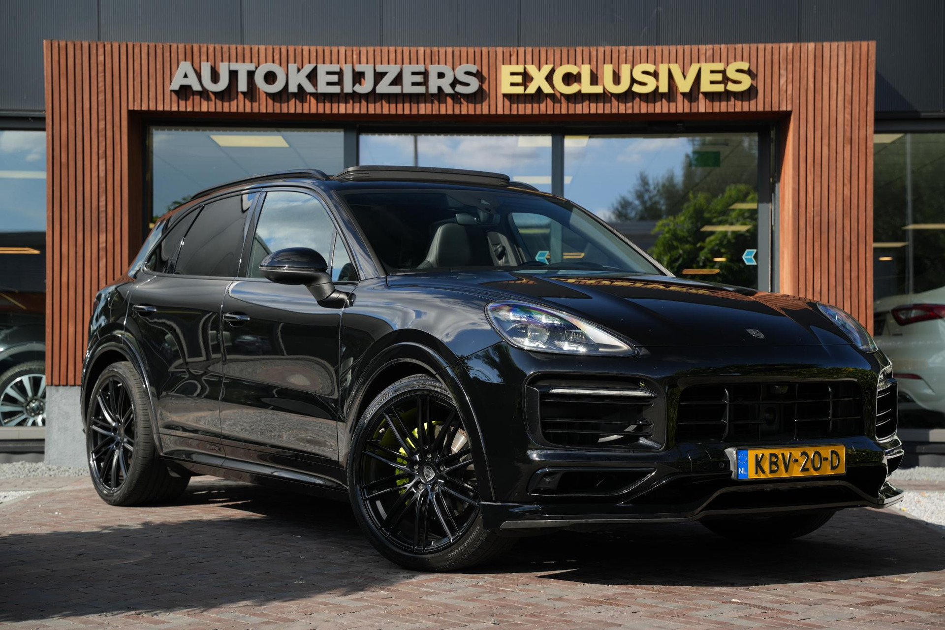 Porsche Cayenne 3.0 E-Hybrid 2019  1