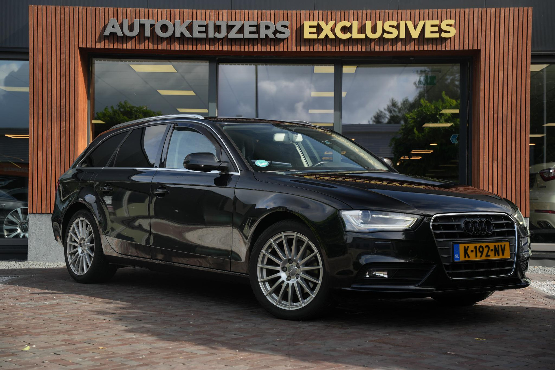 Audi A4 Avant 1.8 TFSI Business Edition 2012  1