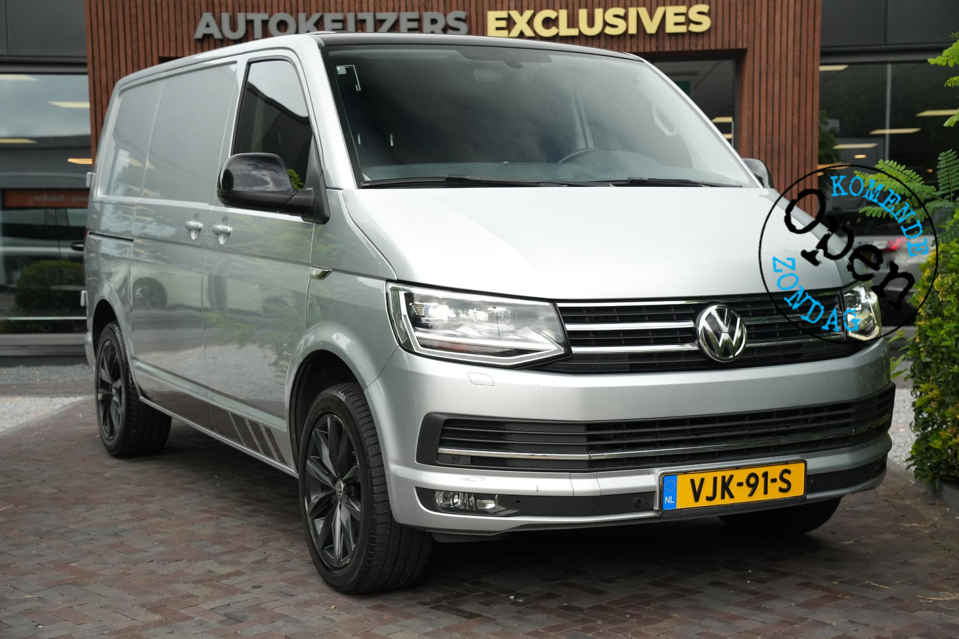 Volkswagen Transporter 2.0 TDI L1H1 2018 Reflexsilver metallic (8E) 1