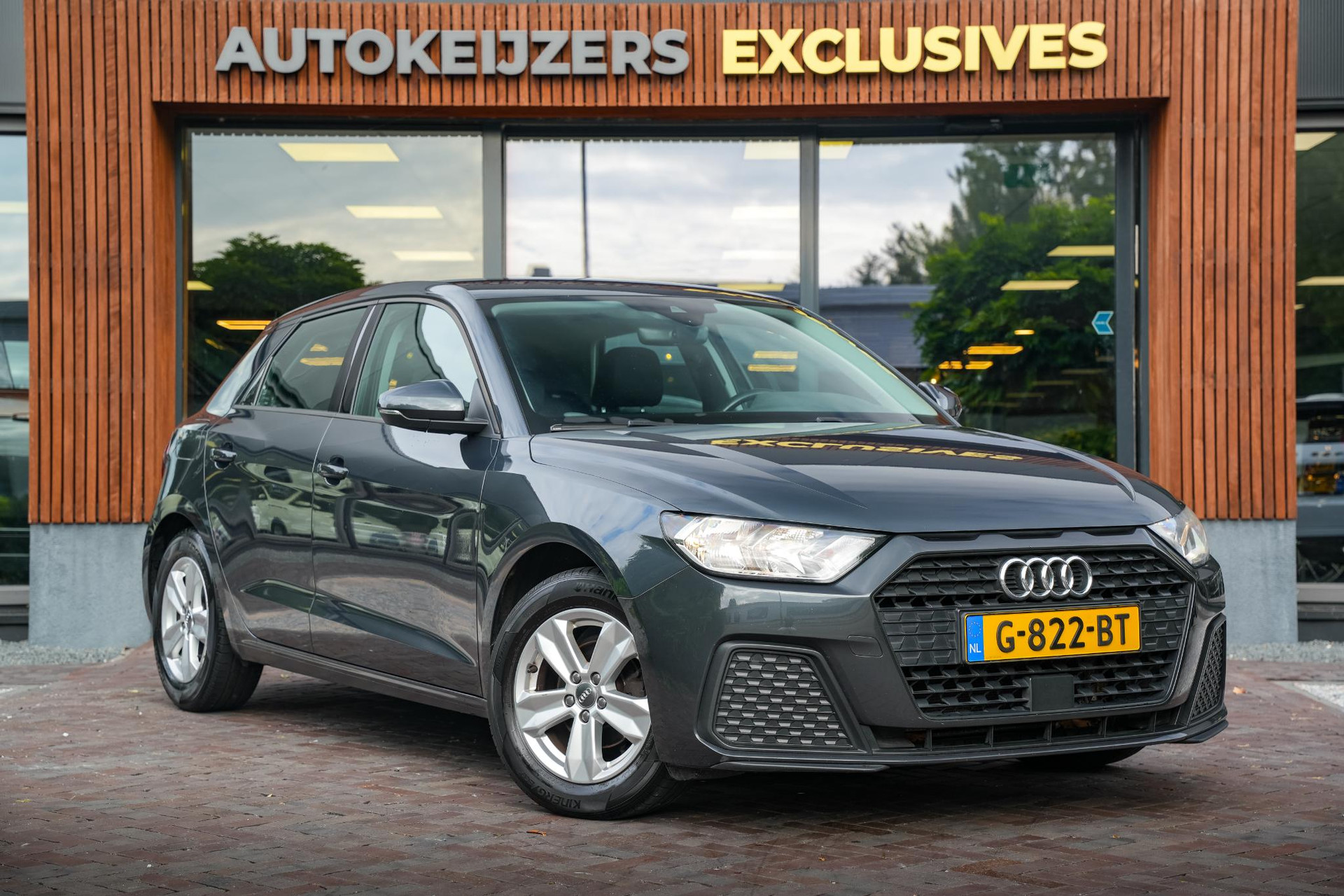 Audi A1 Sportback 25 TFSI Pro Line 2019 Manhattangrijs metallic 1