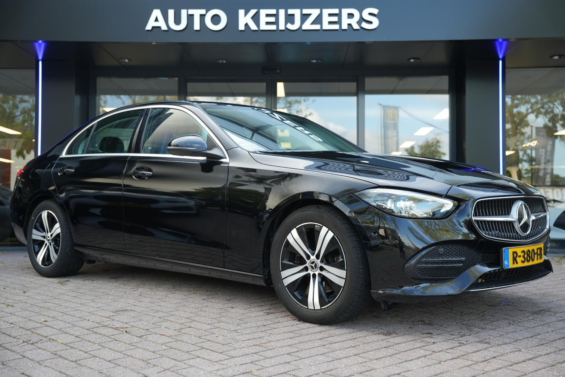 Mercedes-Benz C-Klasse 180 Business Line 2022  1