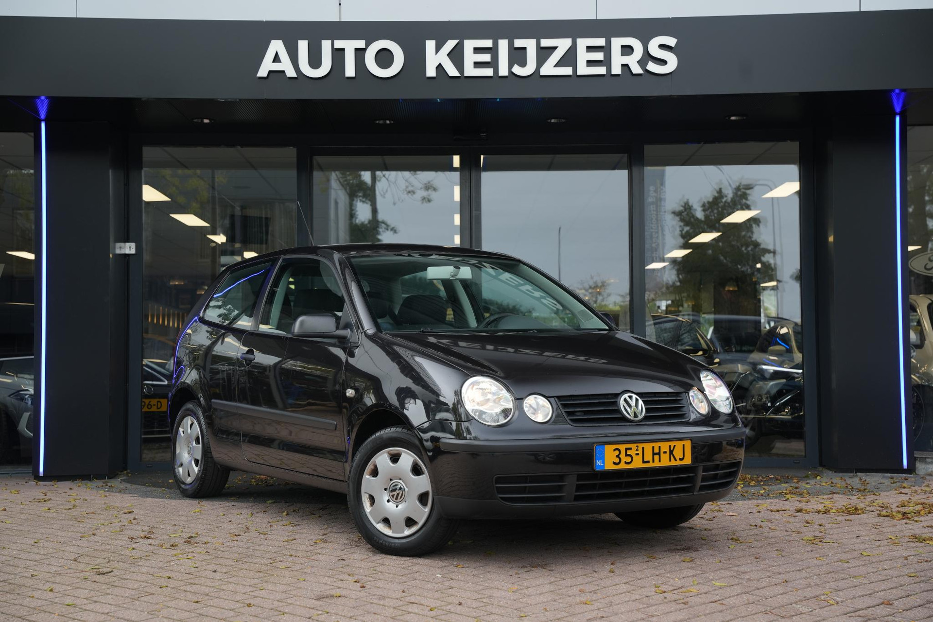 Volkswagen Polo 1.4-16V 2003 Blackmagic pareleffect 1