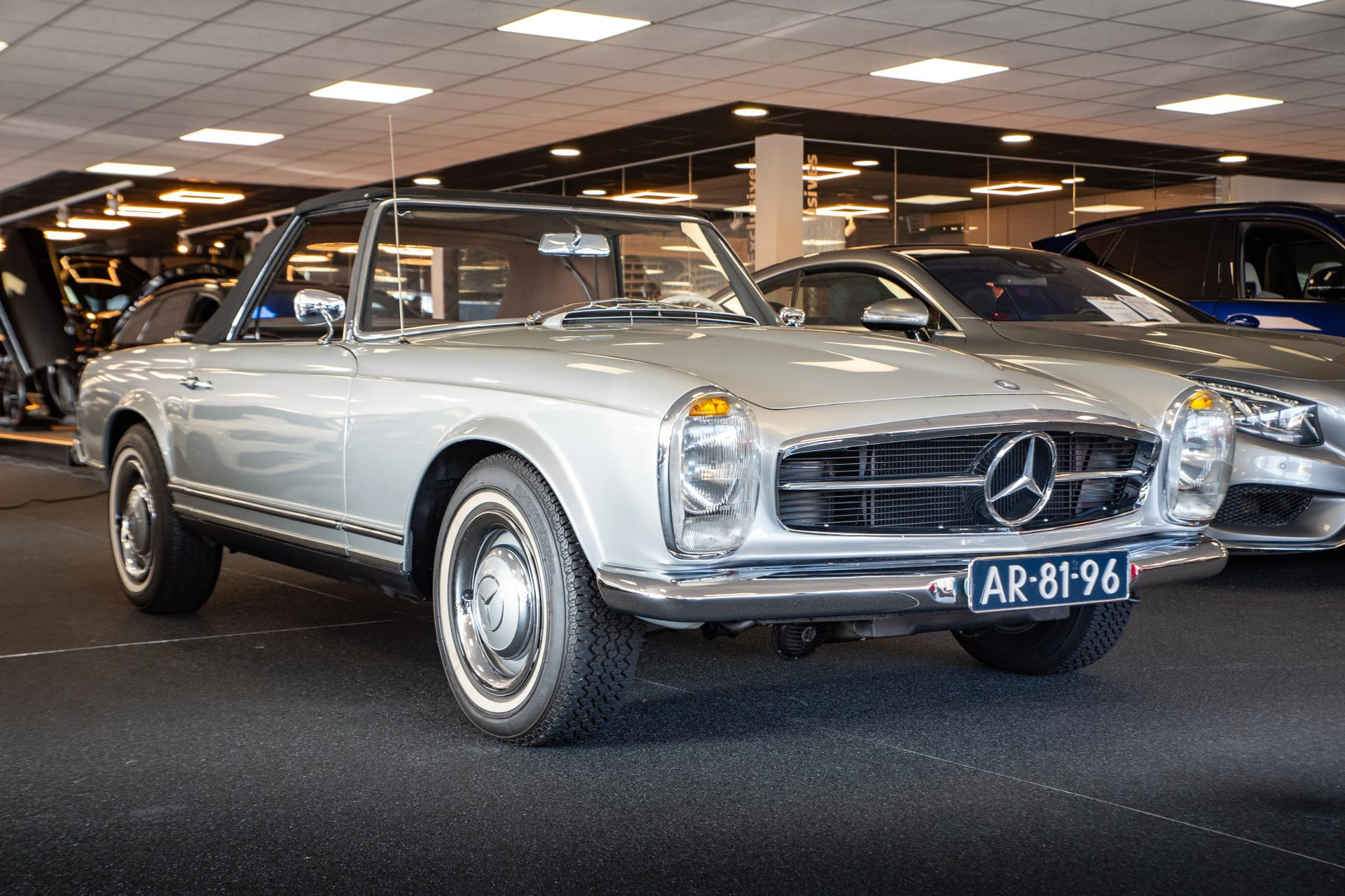 Mercedes-Benz 200-serie 230 sl 1964  1